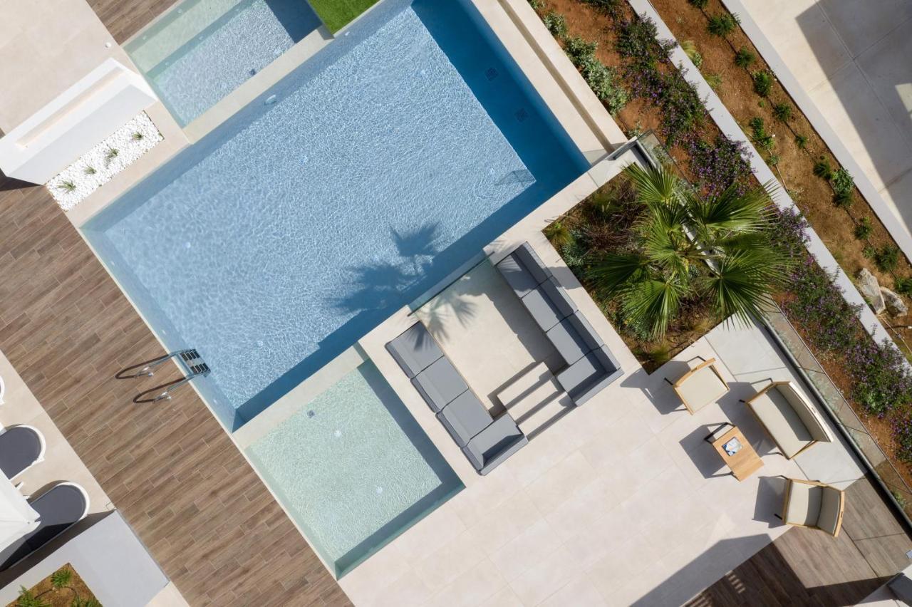 Mayana Luxury Villa, An Infinite Blue Experience, By Thinkvilla Bali  外观 照片